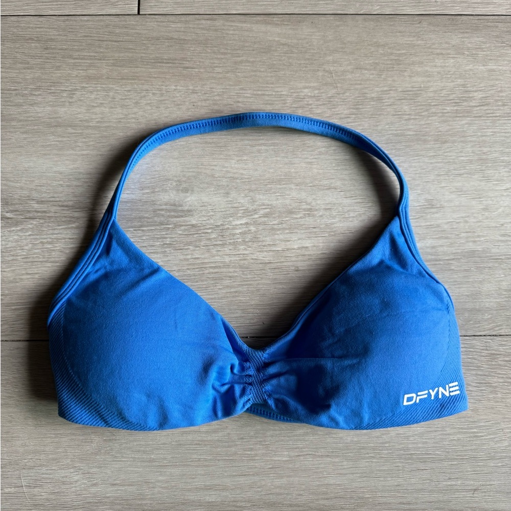 DFYNE Halter Sports Bra